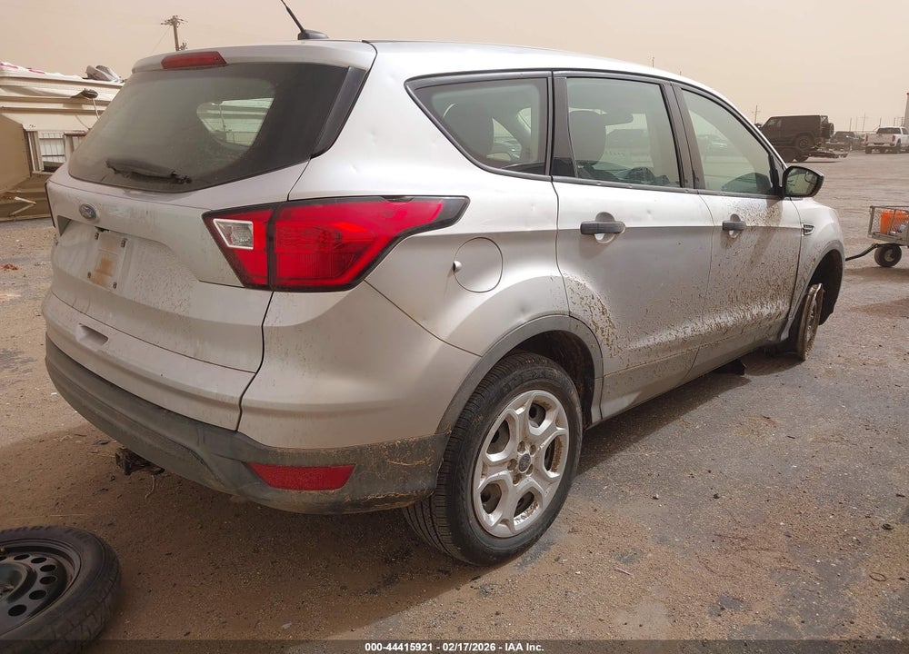 2019 FORD ESCAPE S VIN: 1FMCU0F71KUB06406