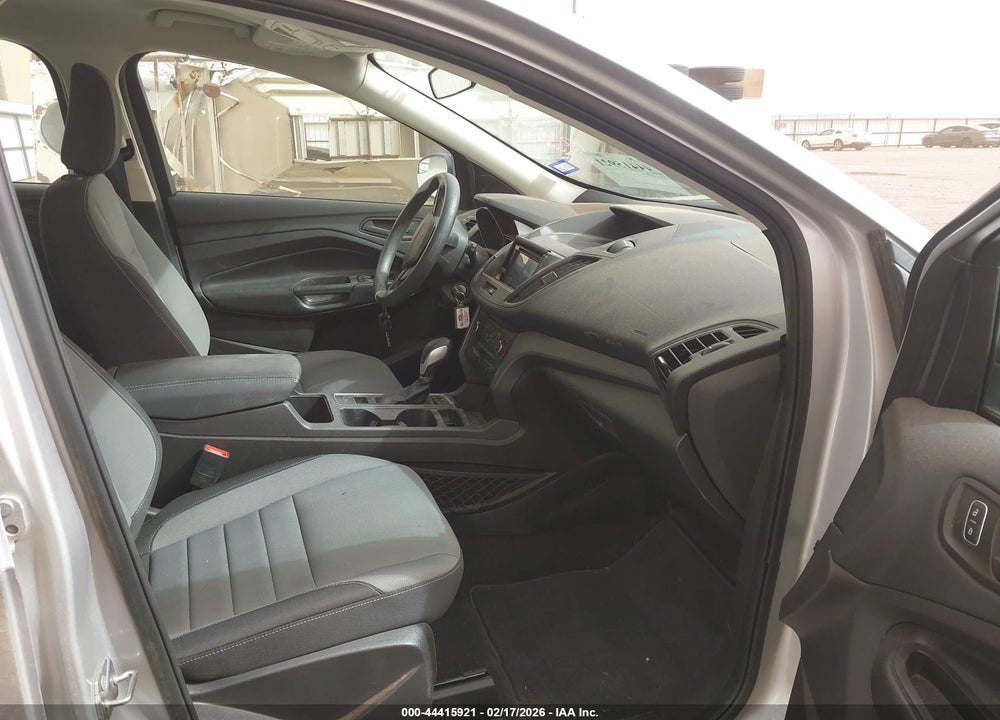 2019 FORD ESCAPE S VIN: 1FMCU0F71KUB06406