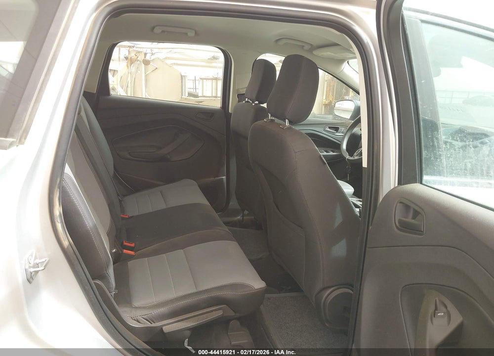 2019 FORD ESCAPE S VIN: 1FMCU0F71KUB06406