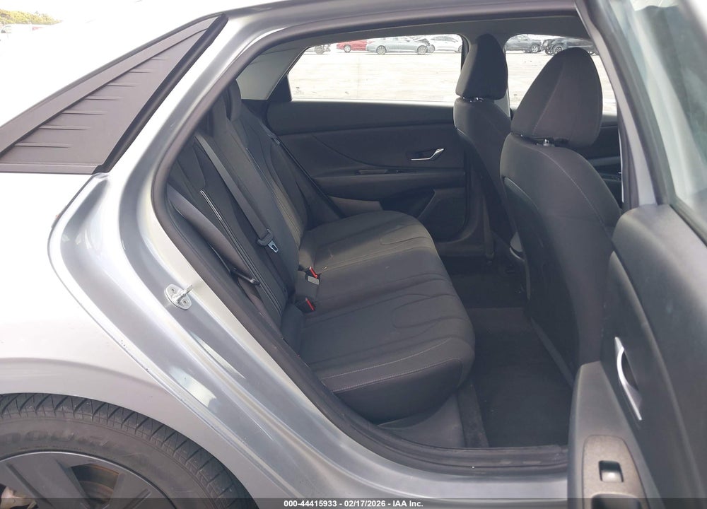 2021 HYUNDAI ELANTRA SEL VIN: 5NPLM4AG6MH022260