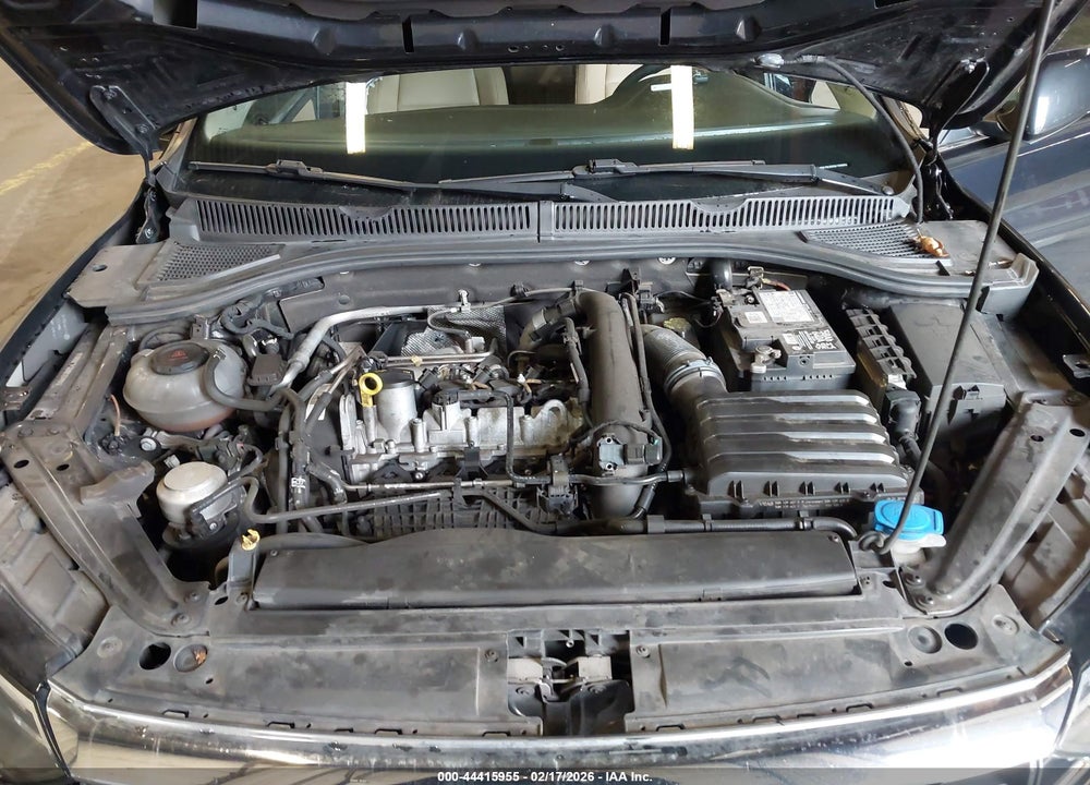 2019 VOLKSWAGEN JETTA 1.4T SEL VIN: 3VWEB7BUXKM156892