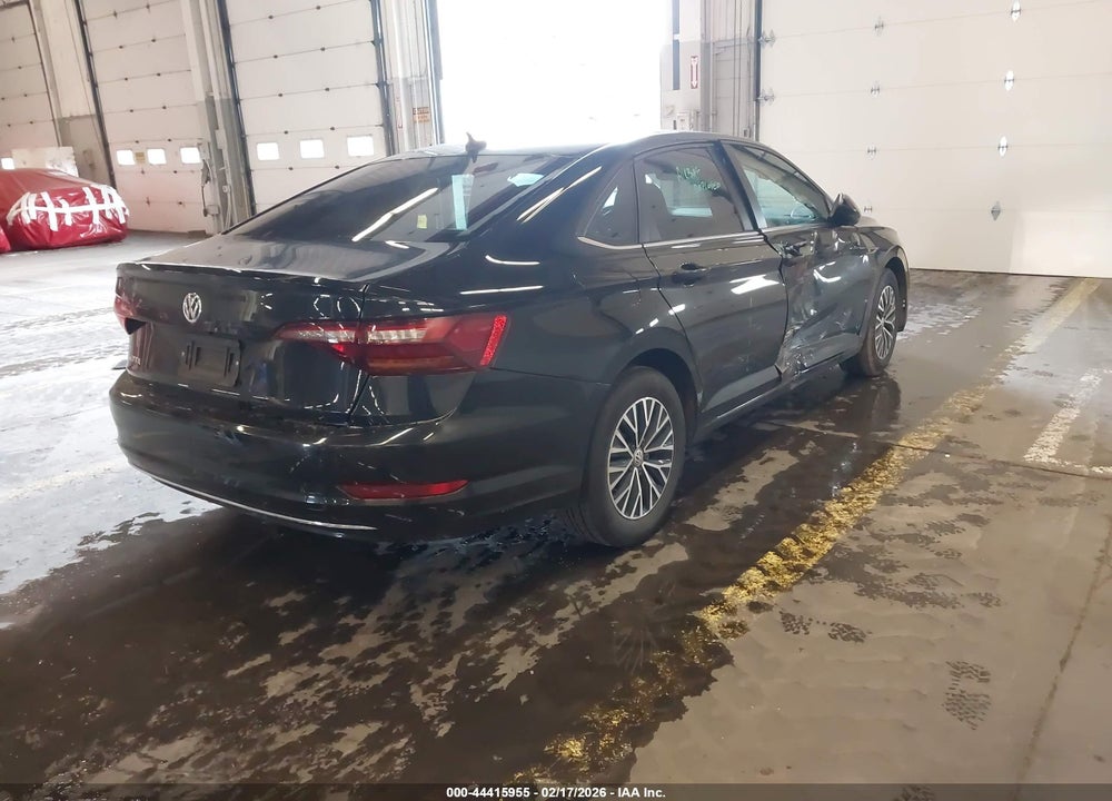 2019 VOLKSWAGEN JETTA 1.4T SEL VIN: 3VWEB7BUXKM156892
