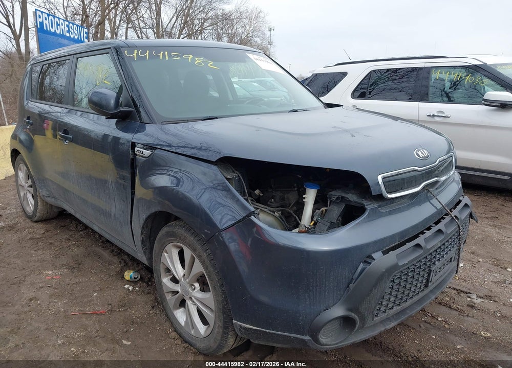 2015 KIA SOUL + VIN: KNDJP3A55F7124924