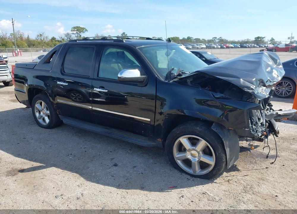 2012 CHEVROLET AVALANCHE 1500 LTZ VIN: 3GNTKGE75CG180332