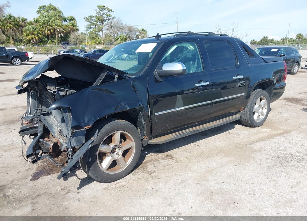 2012 CHEVROLET AVALANCHE 1500 LTZ VIN: 3GNTKGE75CG180332