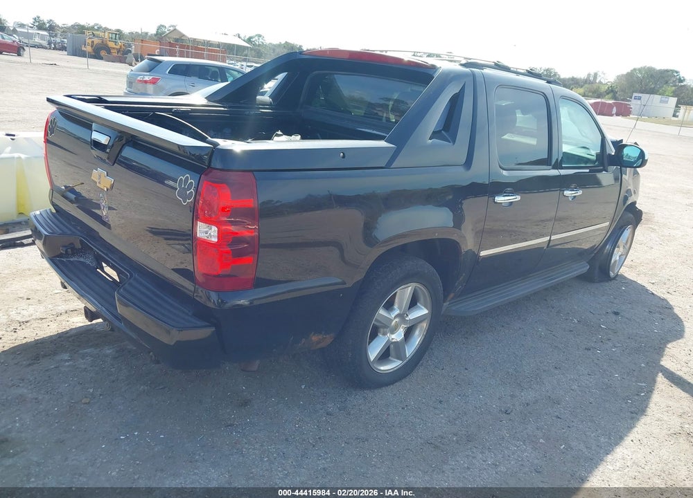 2012 CHEVROLET AVALANCHE 1500 LTZ VIN: 3GNTKGE75CG180332