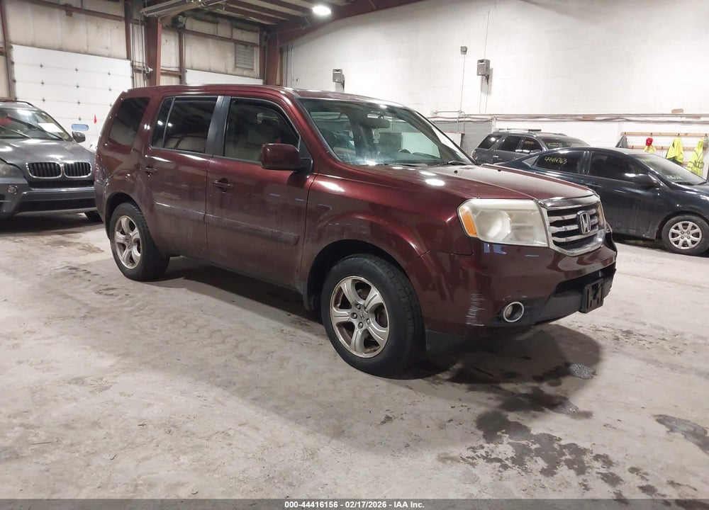 2013 HONDA PILOT EX-L VIN: 5FNYF4H55DB083523