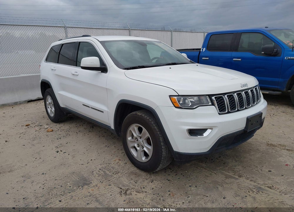 2017 JEEP GRAND CHEROKEE LAREDO 4X4 VIN: 1C4RJFAG8HC797546