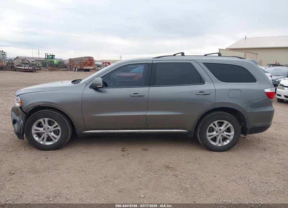 2011 DODGE DURANGO CREW VIN: 1D4SE4GT7BC617384