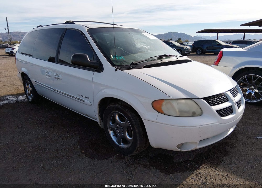2001 DODGE GRAND CARAVAN ES VIN: 2B8GP54LX1R107779