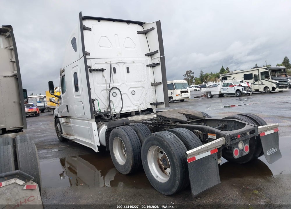 2021 FREIGHTLINER CASCADIA 1 VIN: 3AKJHHDR1MSMU8401