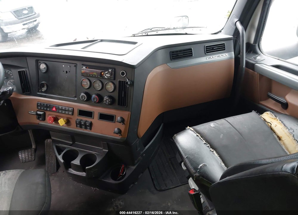 2021 FREIGHTLINER CASCADIA 1 VIN: 3AKJHHDR1MSMU8401