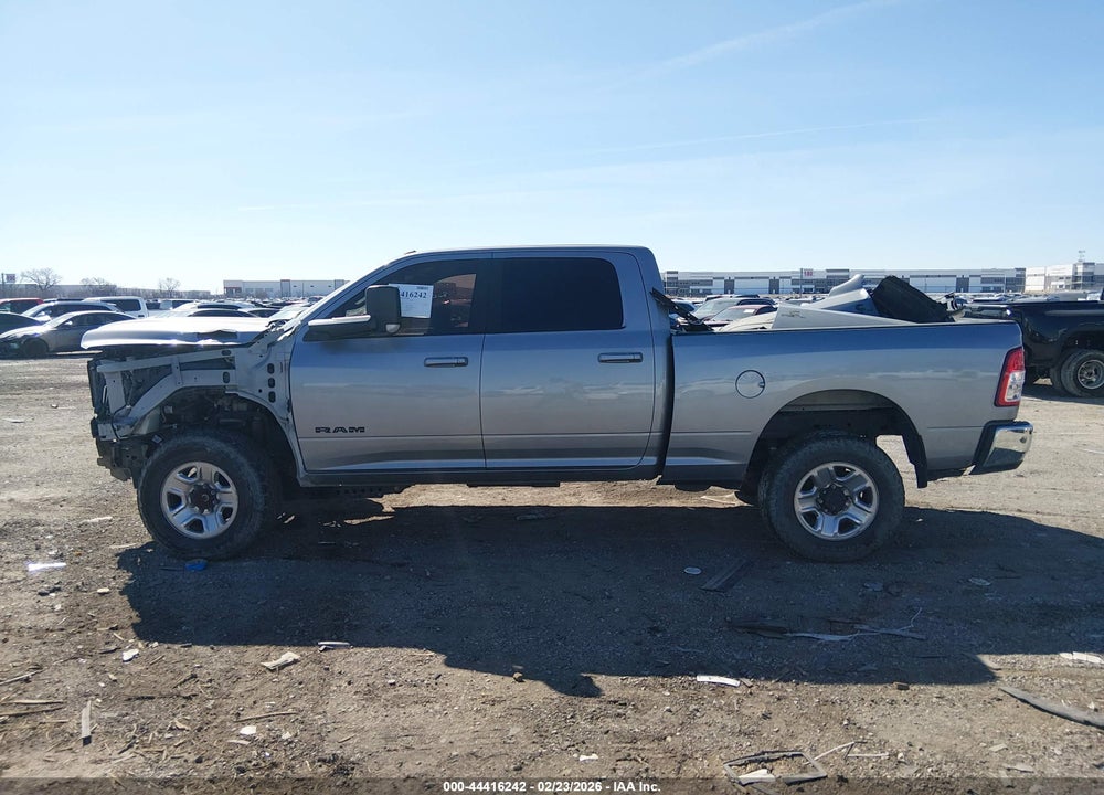 2022 RAM 2500 BIG HORN  4X4 6'4 BOX VIN: 3C6UR5DLXNG235976