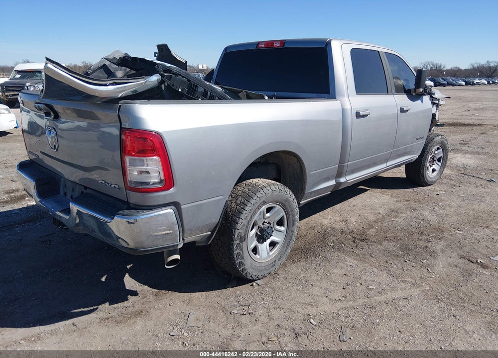 2022 RAM 2500 BIG HORN  4X4 6'4 BOX VIN: 3C6UR5DLXNG235976