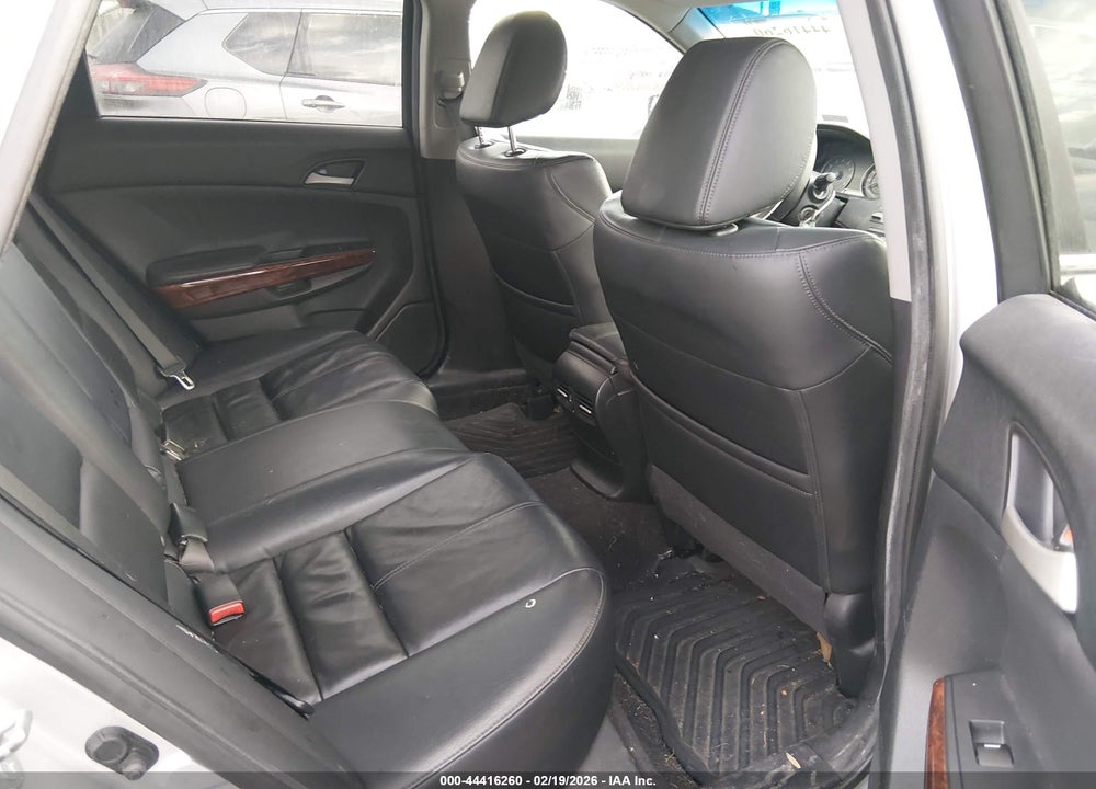 2011 HONDA ACCORD CROSSTOUR EX-L VIN: 5J6TF2H53BL002084