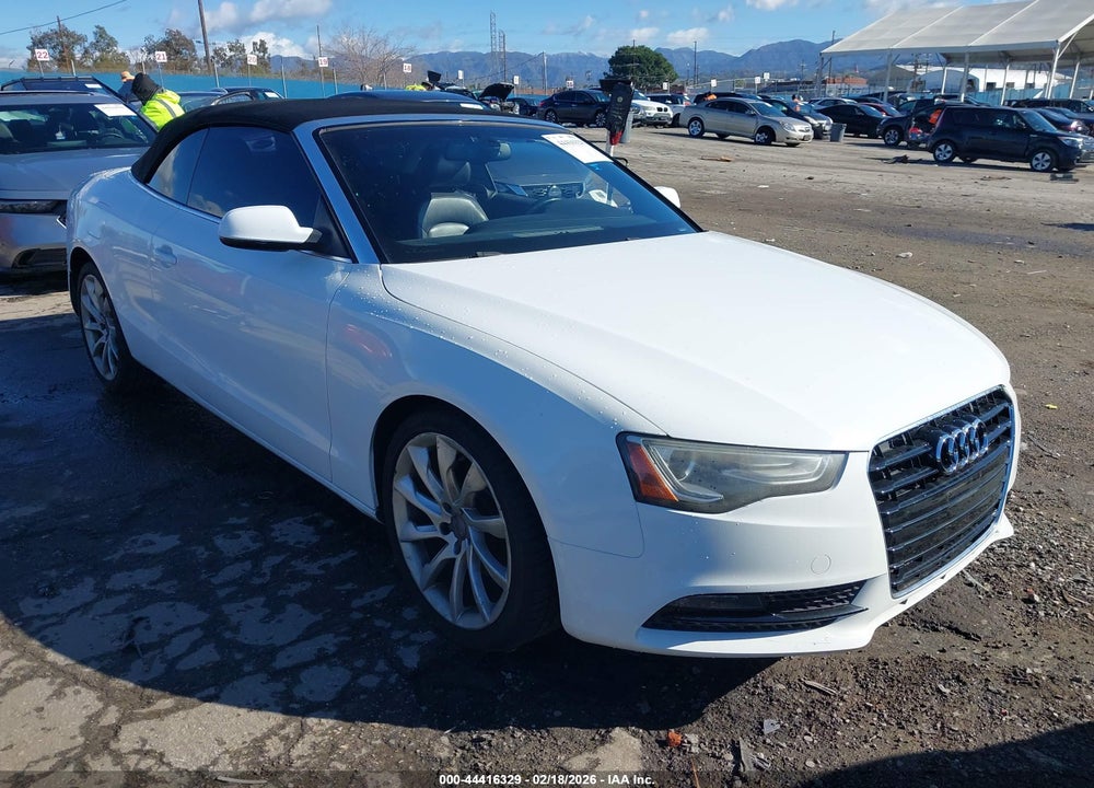 2013 AUDI A5 2.0T PREMIUM VIN: WAUJFAFH6DN017977