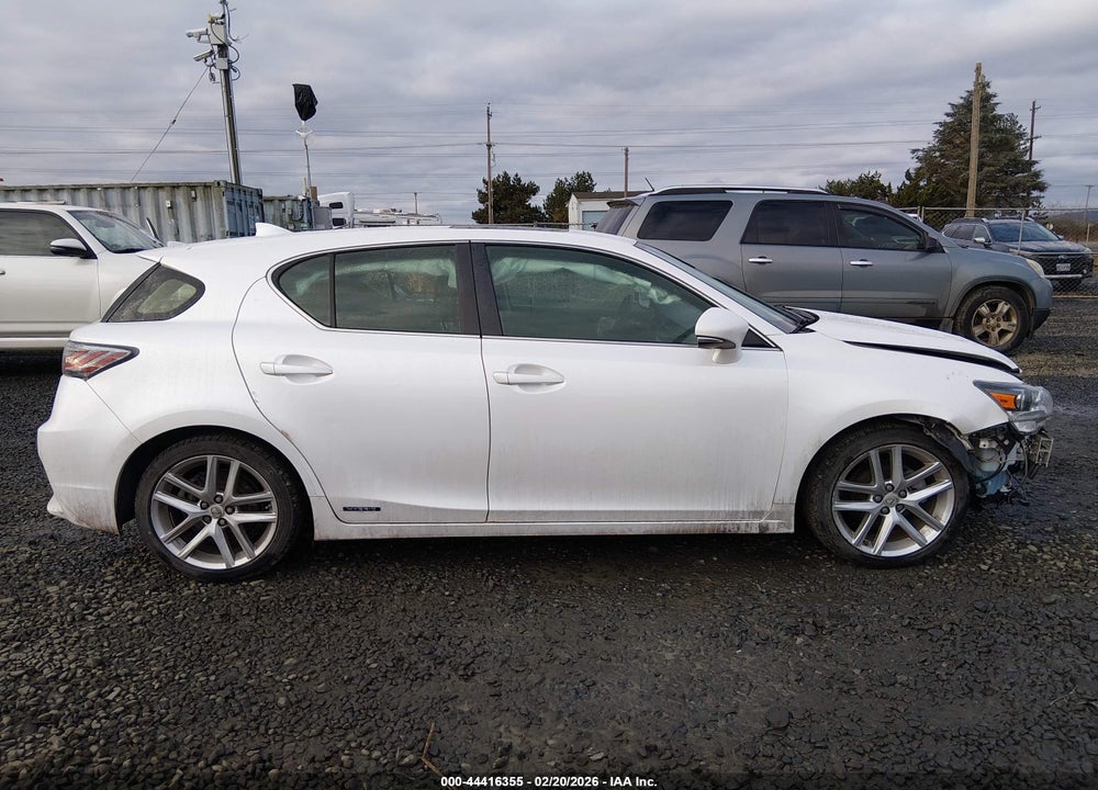 2015 LEXUS CT 200H VIN: JTHKD5BH4F2235414