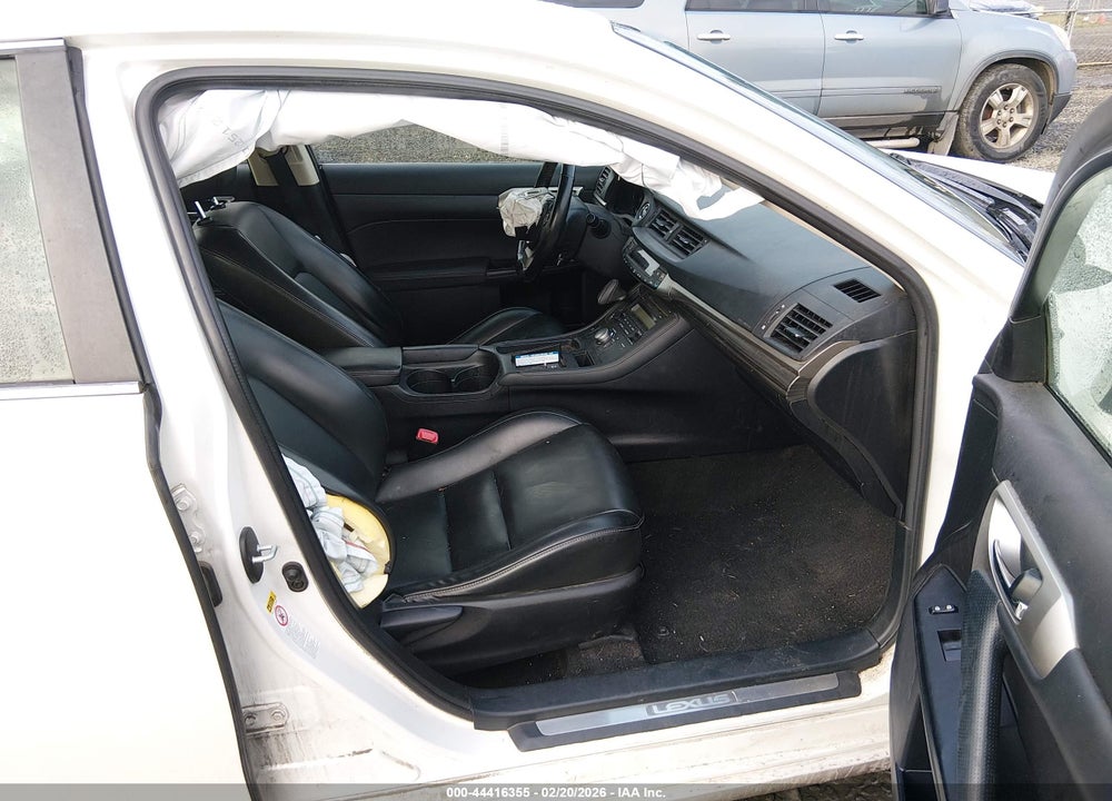 2015 LEXUS CT 200H VIN: JTHKD5BH4F2235414