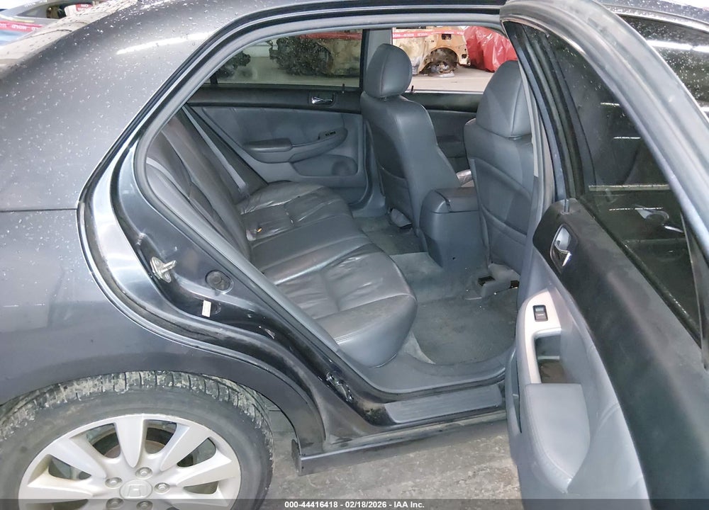 2006 HONDA ACCORD 3.0 EX VIN: 1HGCM66806A043405