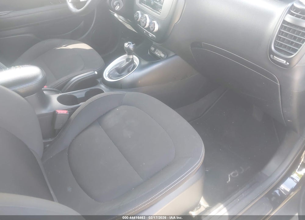 2016 KIA SOUL VIN: KNDJN2A25G7851102