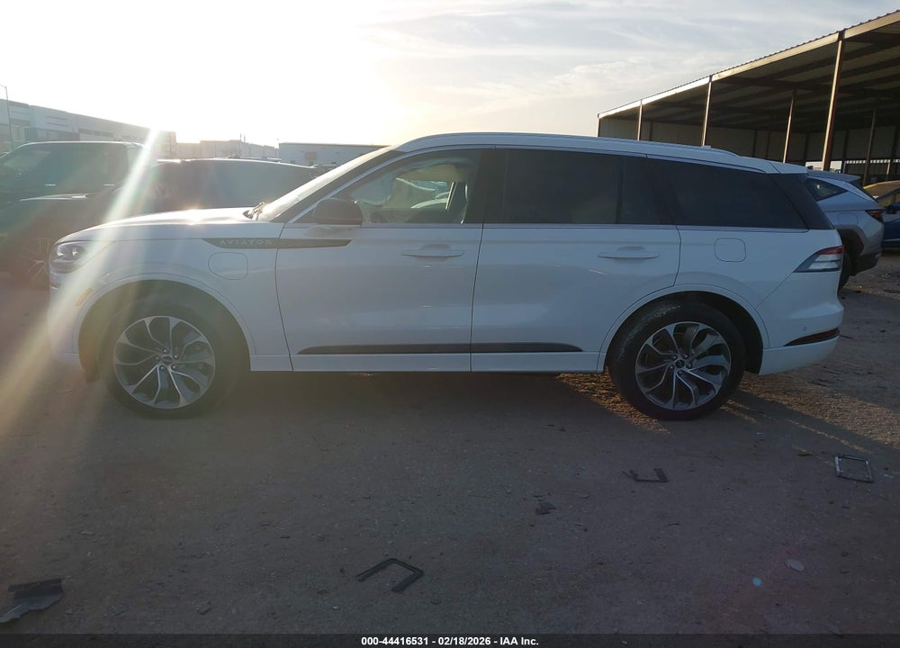2021 LINCOLN AVIATOR GRAND TOURING VIN: 5LMYJ8XY1MNL00027