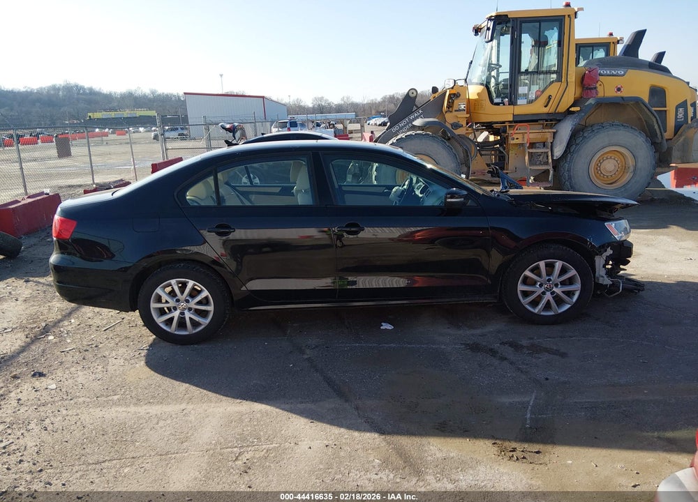 2012 VOLKSWAGEN JETTA 2.5L SE VIN: 3VWDP7AJ2CM469702