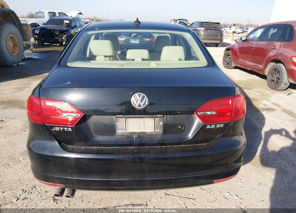 2012 VOLKSWAGEN JETTA 2.5L SE VIN: 3VWDP7AJ2CM469702