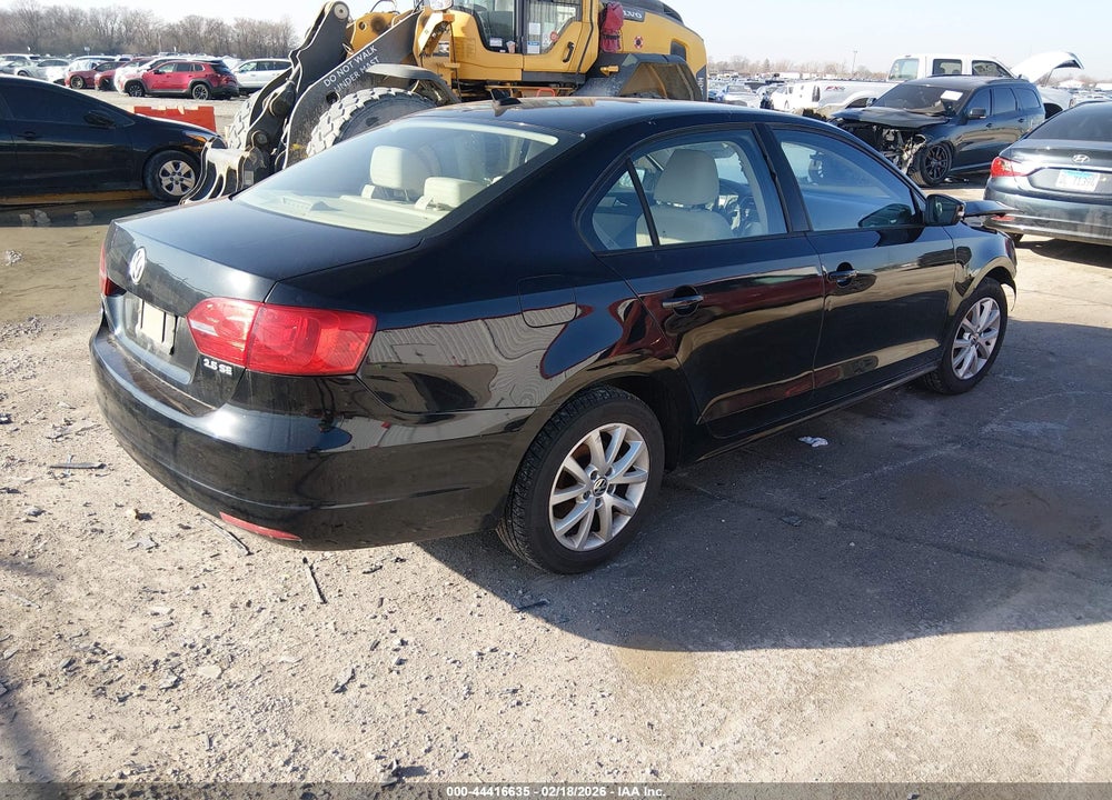 2012 VOLKSWAGEN JETTA 2.5L SE VIN: 3VWDP7AJ2CM469702