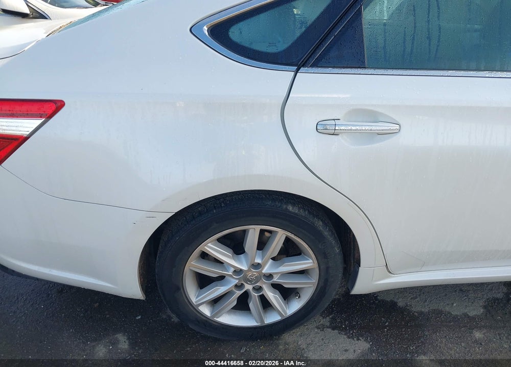 2014 TOYOTA AVALON XLE VIN: 4T1BK1EBXEU135324
