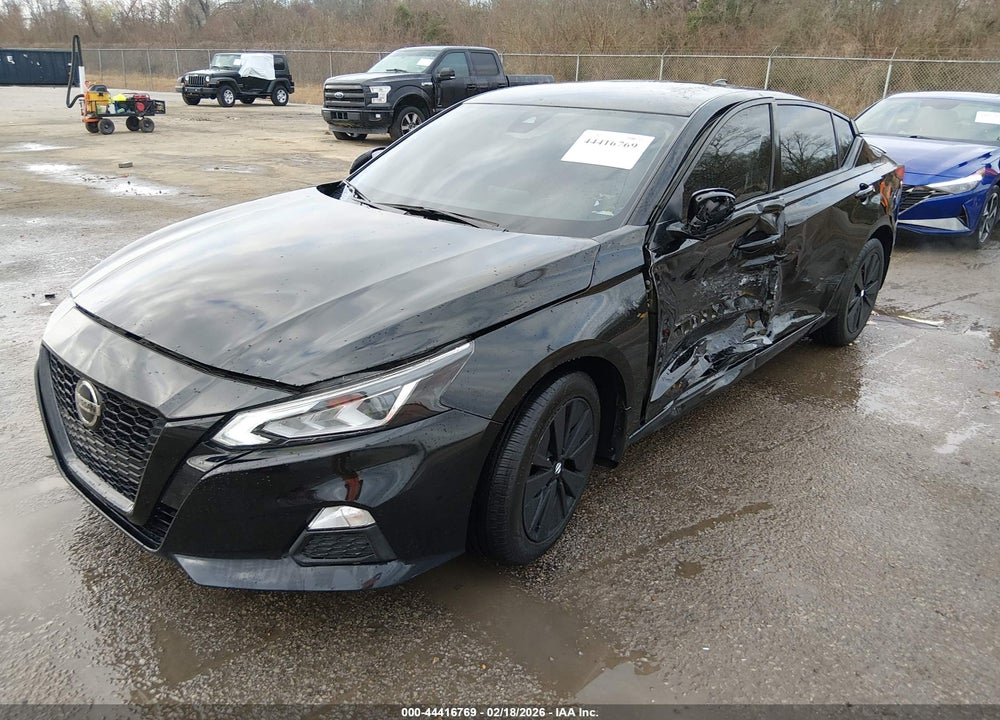 2021 NISSAN ALTIMA SV FWD VIN: 1N4BL4DV8MN302163