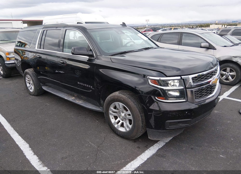 2018 CHEVROLET SUBURBAN LT VIN: 1GNSCHKCXJR123976
