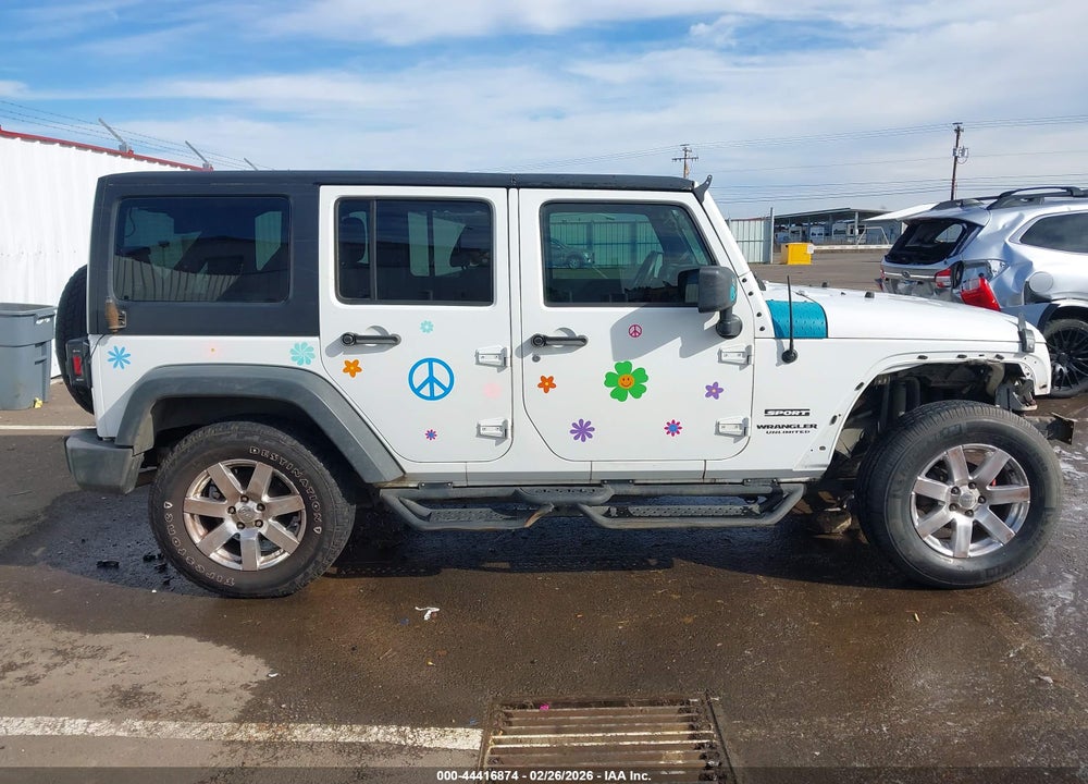 2013 JEEP WRANGLER UNLIMITED SPORT VIN: 1C4BJWDG2DL668418