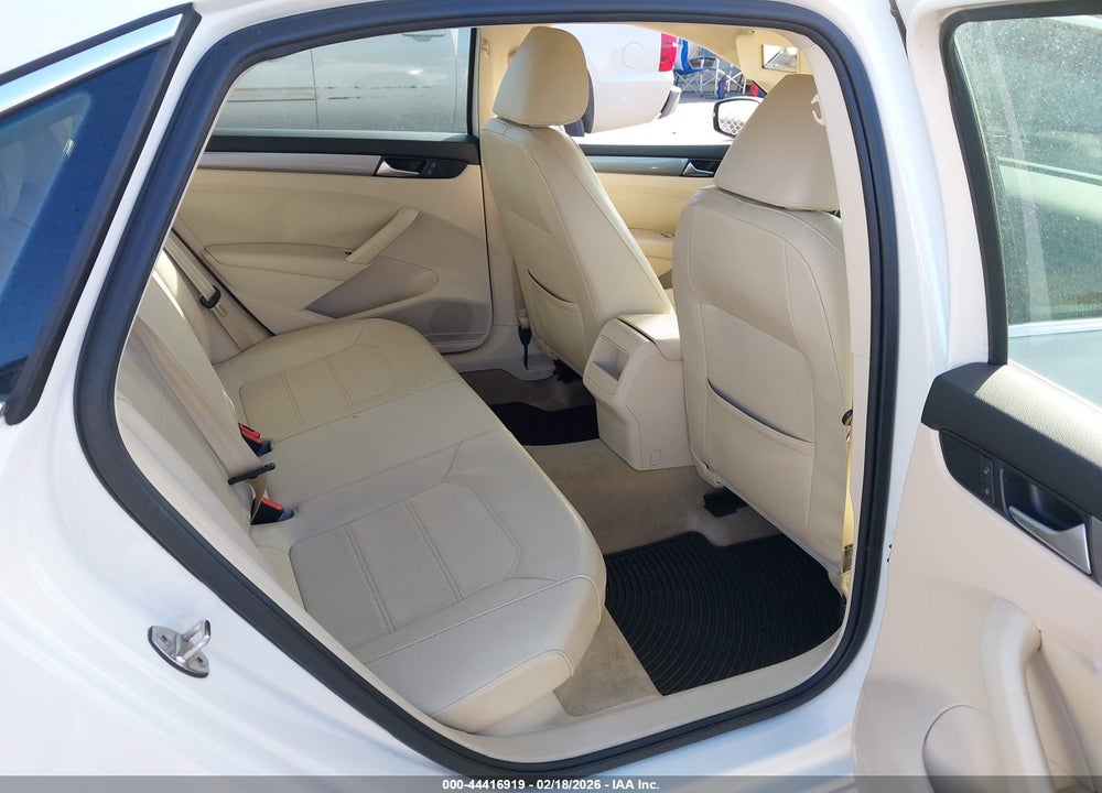2015 VOLKSWAGEN PASSAT 1.8T LIMITED EDITION VIN: 1VWAT7A31FC106734