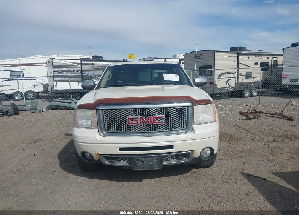 2013 GMC SIERRA 1500 DENALI VIN: 3GTP2XE23DG256419