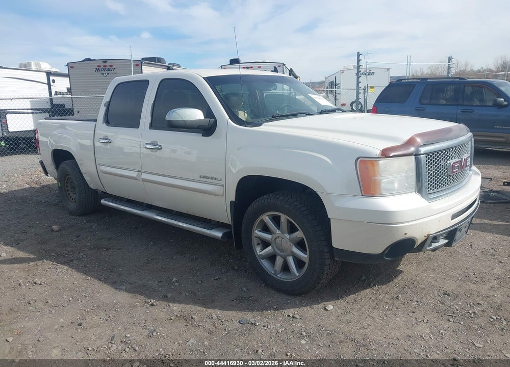2013 GMC SIERRA 1500 DENALI VIN: 3GTP2XE23DG256419