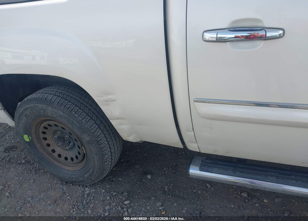 2013 GMC SIERRA 1500 DENALI VIN: 3GTP2XE23DG256419