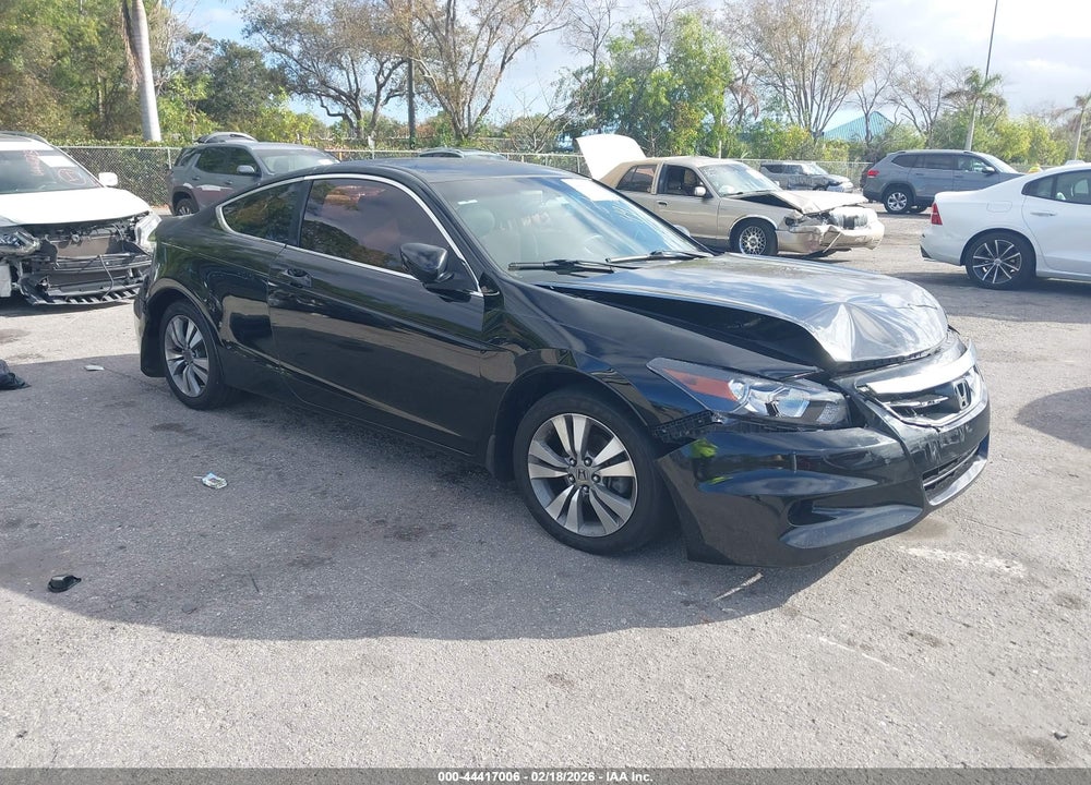 2011 HONDA ACCORD 2.4 LX-S VIN: 1HGCS1B3XBA014913