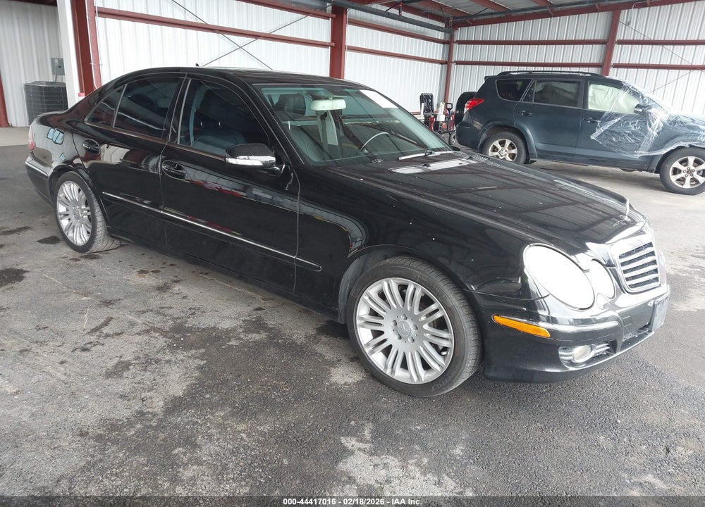 2008 MERCEDES-BENZ E 550 VIN: WDBUF72X88B258798