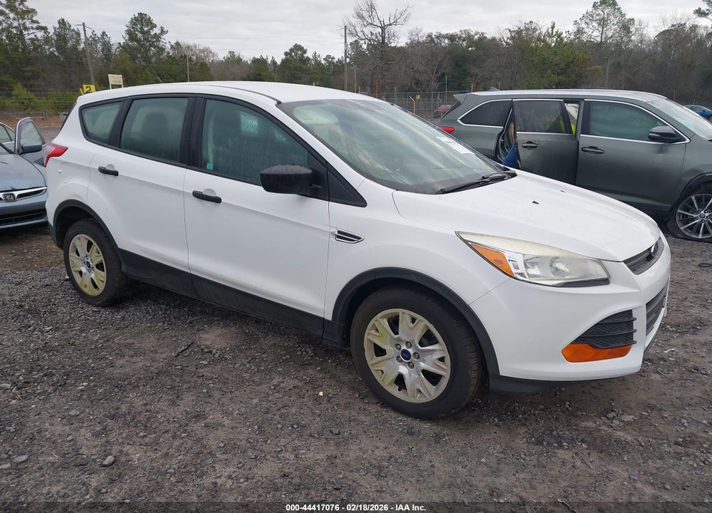 2015 FORD ESCAPE S VIN: 1FMCU0F79FUA98853
