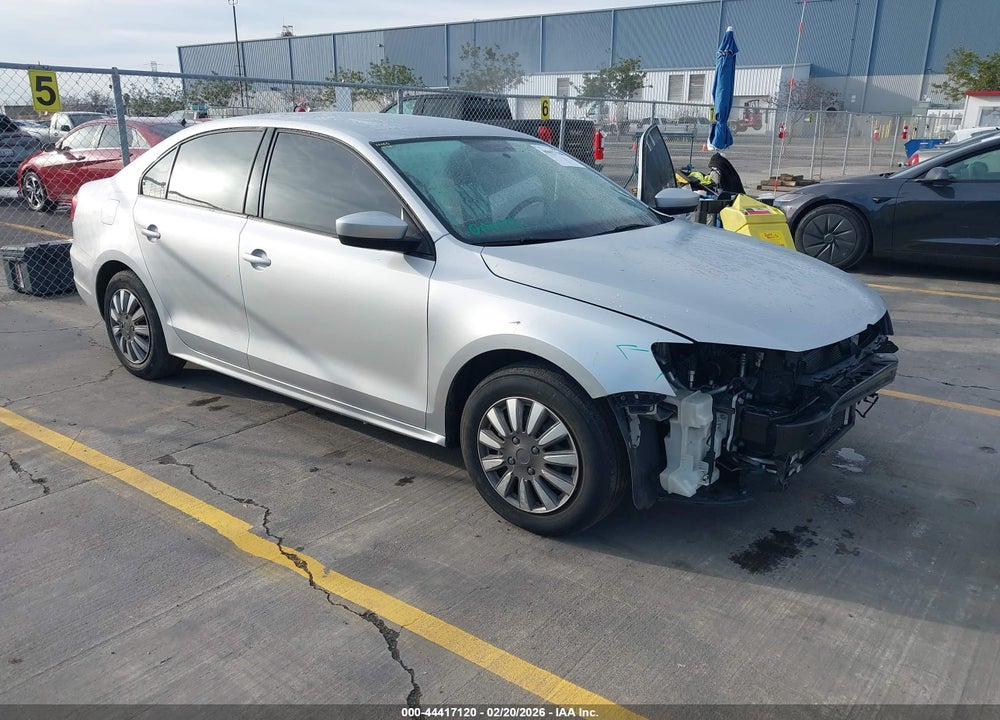 2014 VOLKSWAGEN JETTA 2.0L S VIN: 3VW2K7AJXEM392991