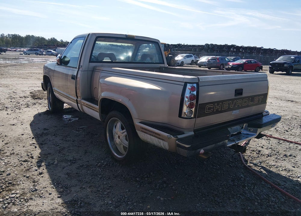 1992 CHEVROLET GMT-400 C1500 VIN: 1GCDC14K3NZ175601