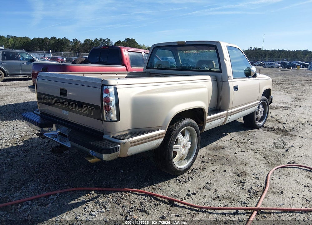 1992 CHEVROLET GMT-400 C1500 VIN: 1GCDC14K3NZ175601