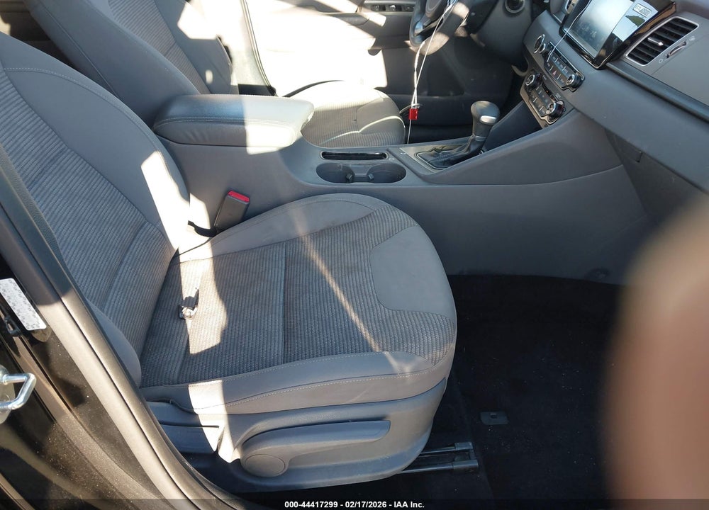 2017 KIA NIRO LX VIN: KNDCB3LC5H5065942