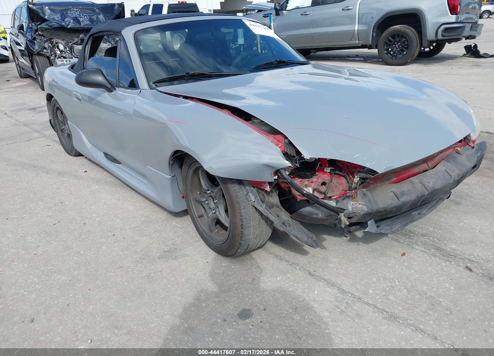 2002 MAZDA MX-5 MIATA CLOTH/LS/SE VIN: JM1NB353420234889