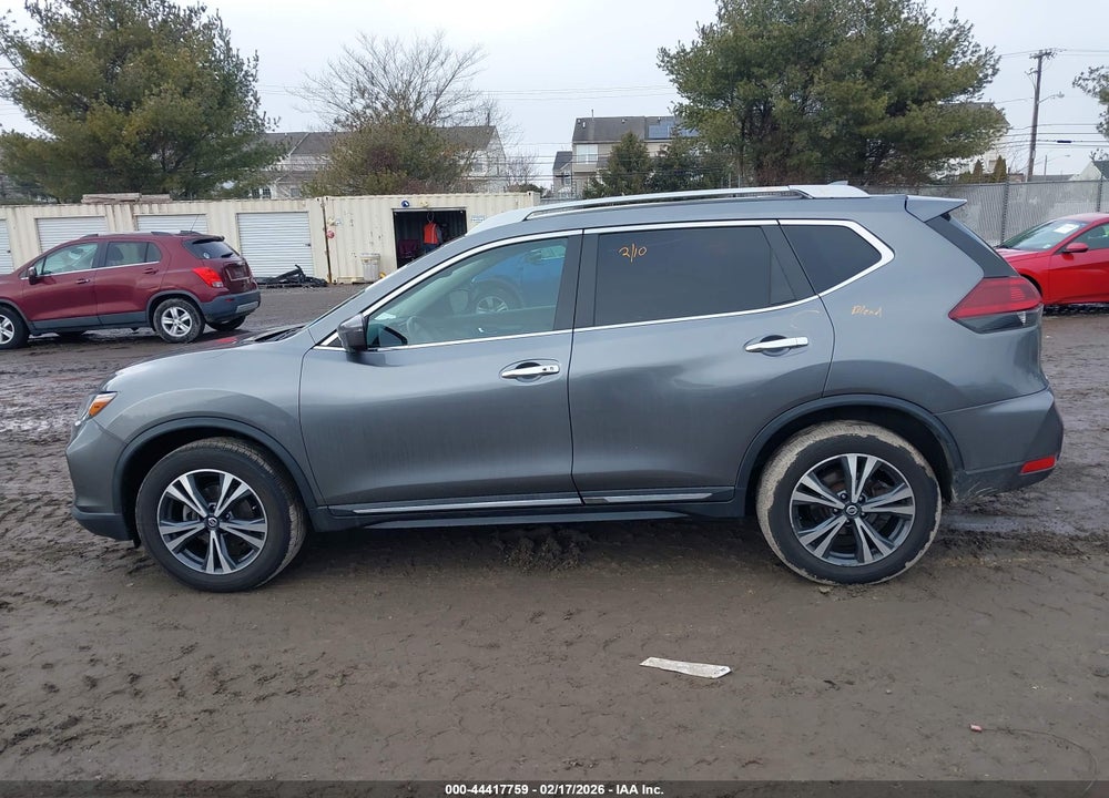 2018 NISSAN ROGUE SL VIN: 5N1AT2MV0JC729169