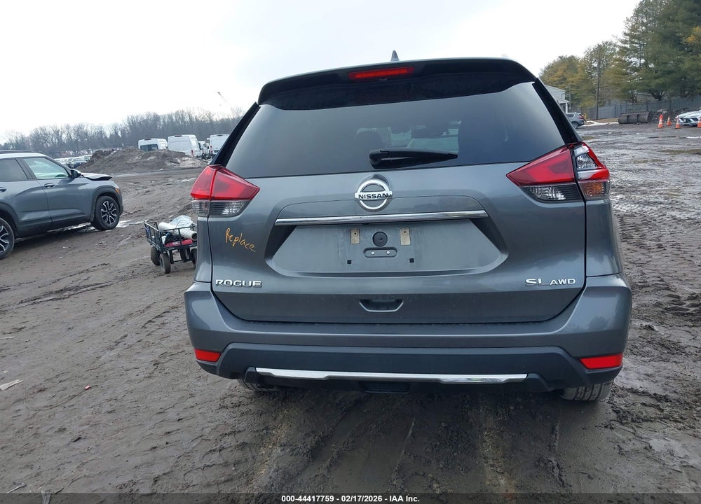 2018 NISSAN ROGUE SL VIN: 5N1AT2MV0JC729169
