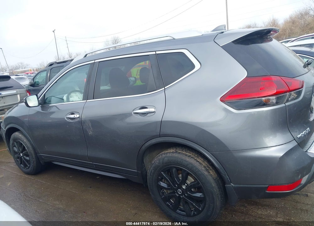 2018 NISSAN ROGUE SV VIN: 5N1AT2MV5JC829994