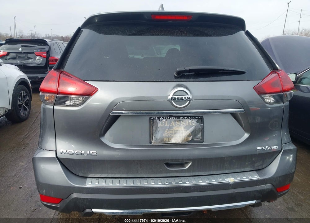 2018 NISSAN ROGUE SV VIN: 5N1AT2MV5JC829994
