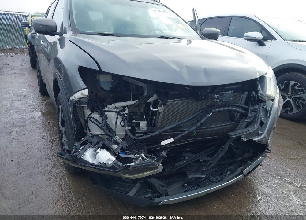 2018 NISSAN ROGUE SV VIN: 5N1AT2MV5JC829994