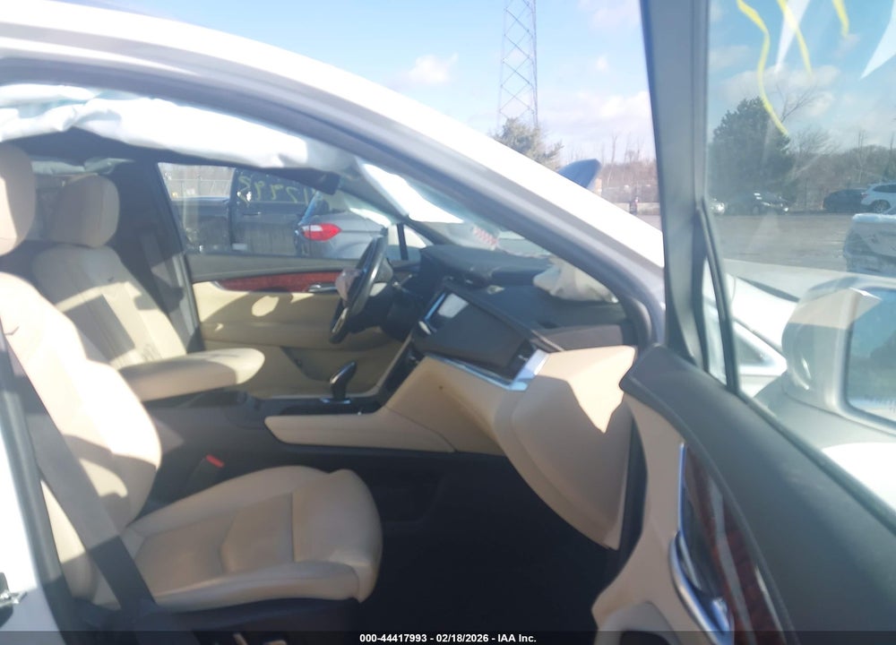 2019 CADILLAC XT5 LUXURY VIN: 1GYKNDRS6KZ270137
